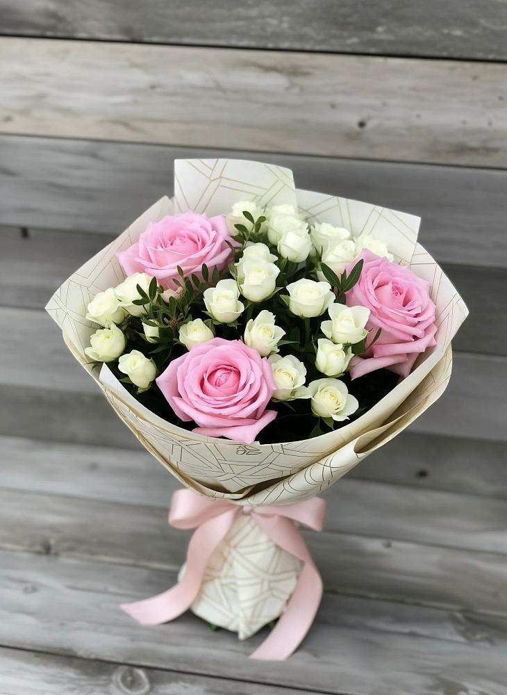 Букет цветов из: Розы в Усть-Лабинске