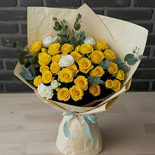 Букет цветов из:  Розы в Усть-Лабинске