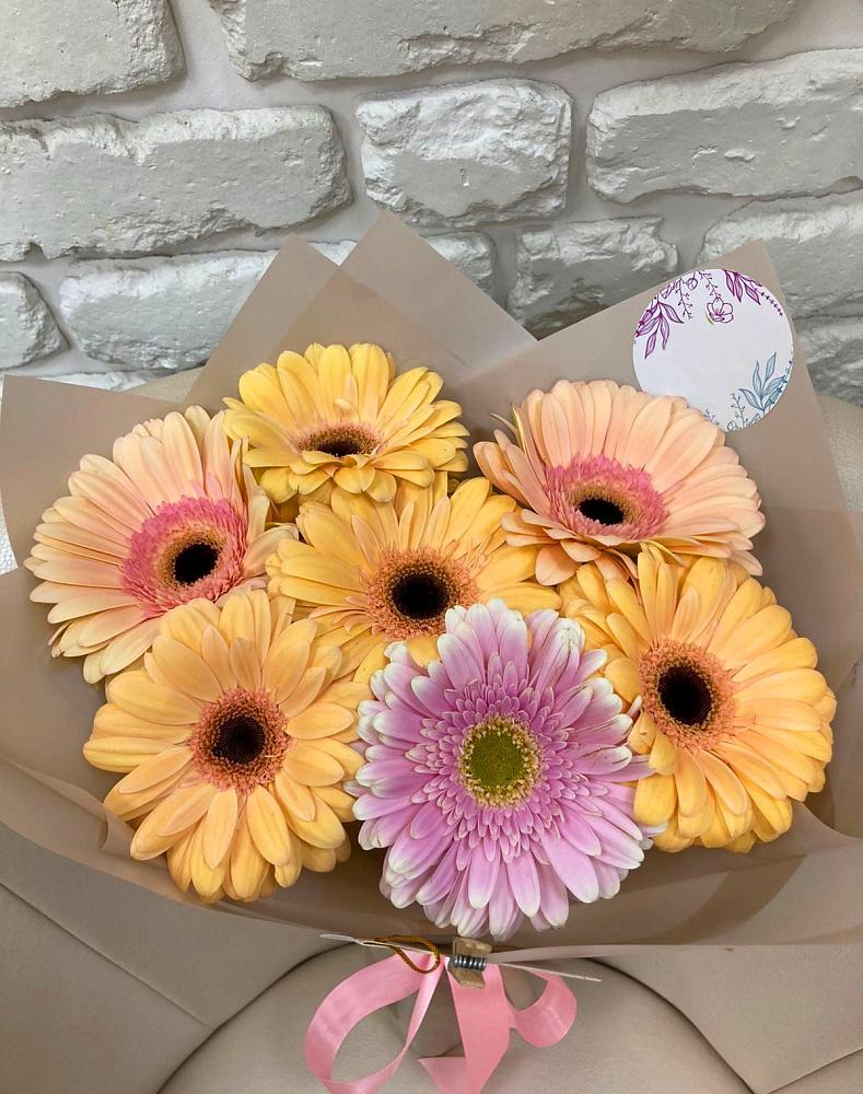 Букет цветов из: Герберы в Усть-Лабинске