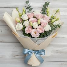 Букет цветов из:  Лизиантусы #REPLACE_PRED# Усть-Лабинске