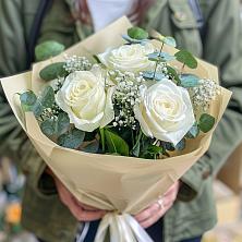 Букет цветов из:  Розы в Усть-Лабинске