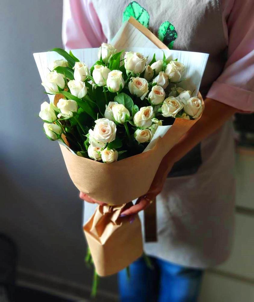 Букет цветов из: Розы в Усть-Лабинске
