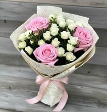 Букет цветов из:  Розы в Усть-Лабинске