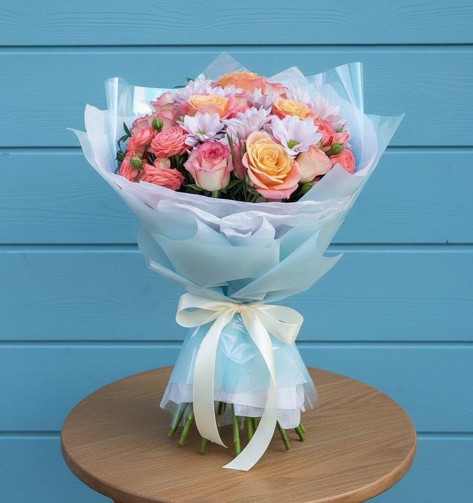 Букет цветов из: Хризантемы и Розы в Усть-Лабинске