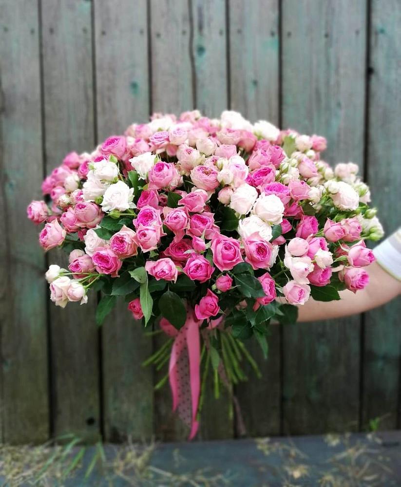 Букет Розовые кустовые розы Натали и Лав Лидия в Усть-Лабинске