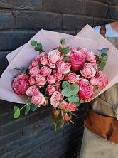 Букет цветов из:  Розы в Усть-Лабинске