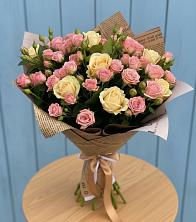 Букет цветов из:  Розы в Усть-Лабинске