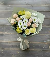 Букет цветов из:  Альстромерии, Розы и Хризантемы в Усть-Лабинске