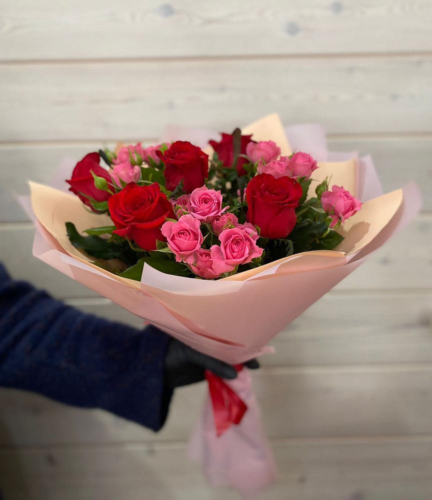 Букет цветов из: Розы в Усть-Лабинске
