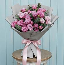 Букет цветов из:  Розы в Усть-Лабинске